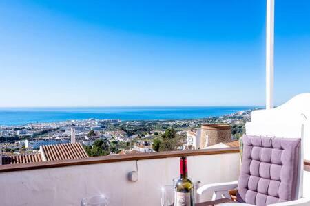Bonito Apartamento Con Preciosas Vistas Y Piscina Nerja Exterior photo
